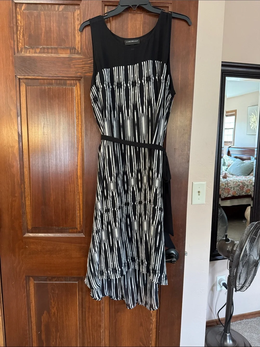 Lane Bryant Black & White Ikat-Print High-Low Dress with Belt - Picture 1 of 3